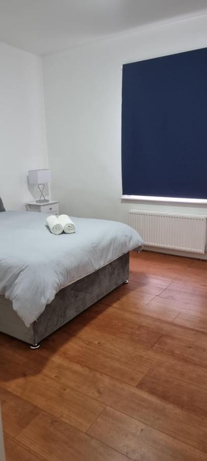 Cricklewood Broadway Guest Home Лондон Екстер'єр фото